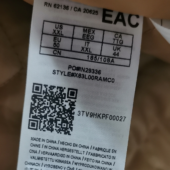 Men’s Guess Winter Jacket - Picture 5 of 6